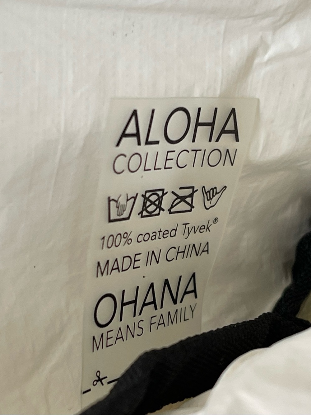 ALOHA Collection White Mini Hip Fanny Pack NWT Splash-Proof Durable Lightweight - Picture 11 of 16